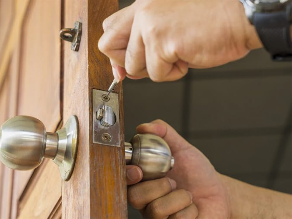 What Questions To Ask When Hiring A Locksmith